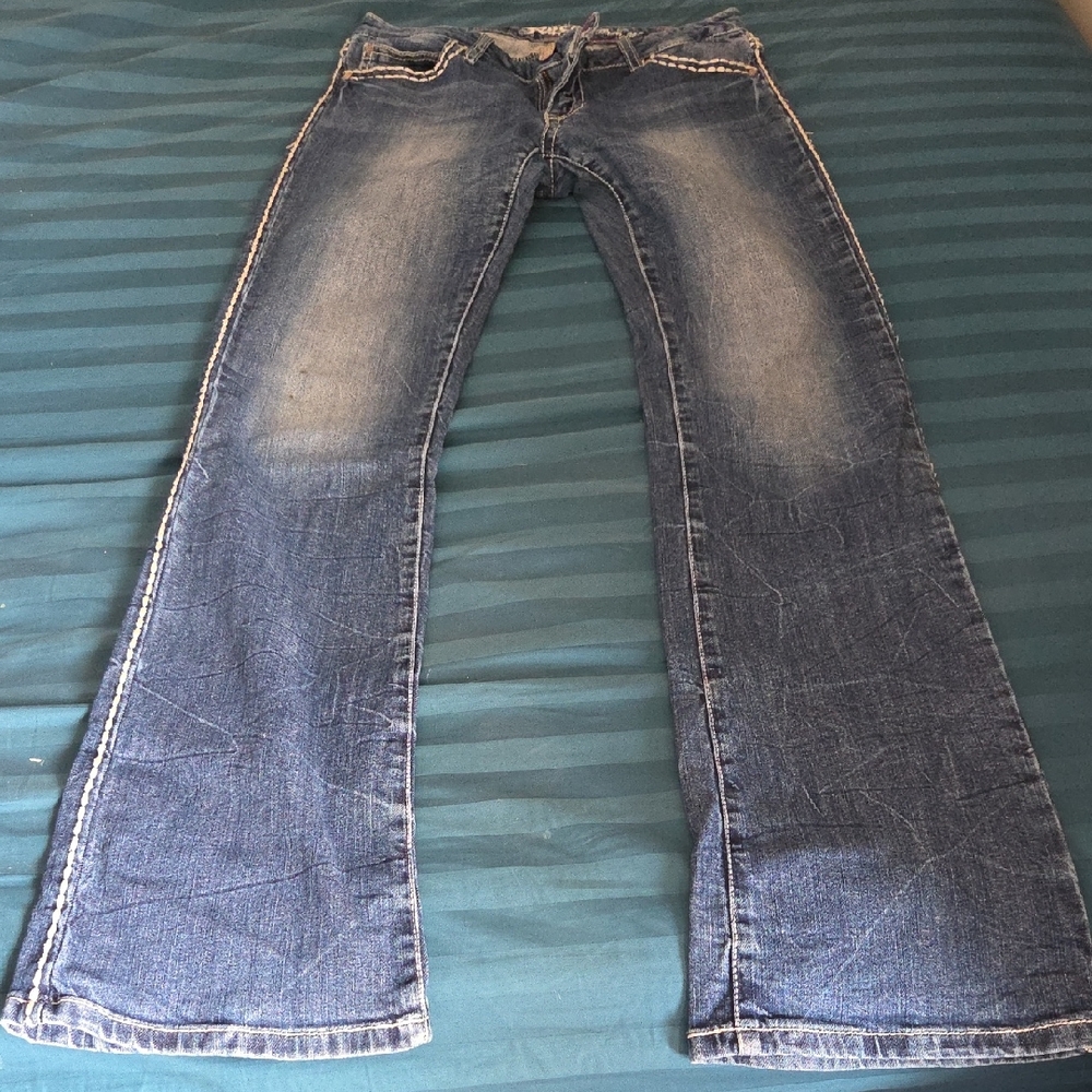 Wrangler Women's Flare Jeans in Blue